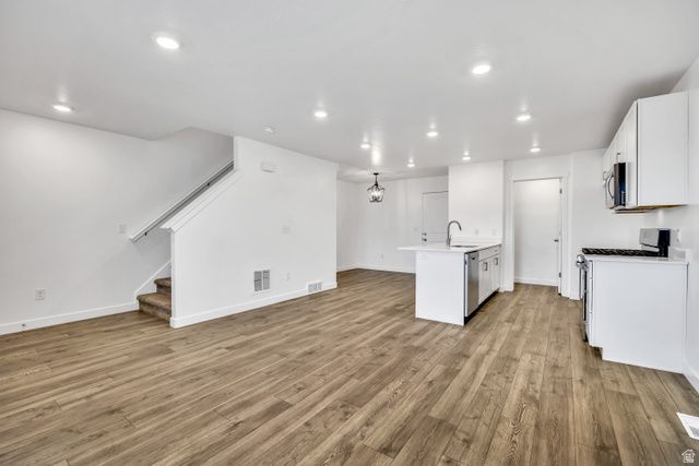 880 N HERMAN DR, Lehi, UT 84048