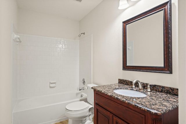 47 S Bristol Oak Circle, The Woodlands, TX 77382