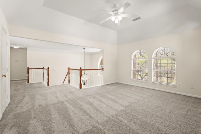 47 S Bristol Oak Circle, The Woodlands, TX 77382