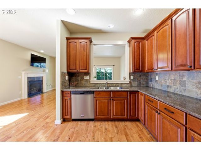 1743 Se MARION St, Portland, OR 97202