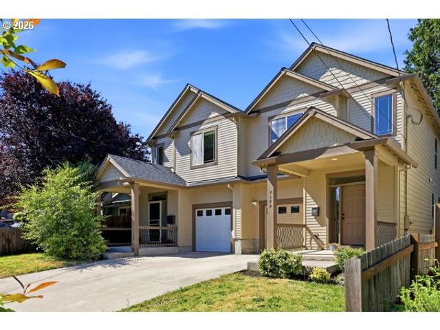 1743 Se MARION St, Portland, OR 97202