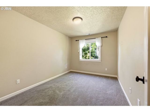 1743 Se MARION St, Portland, OR 97202