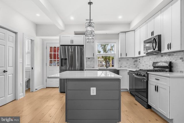 907 L ST NE, Washington, DC 20002