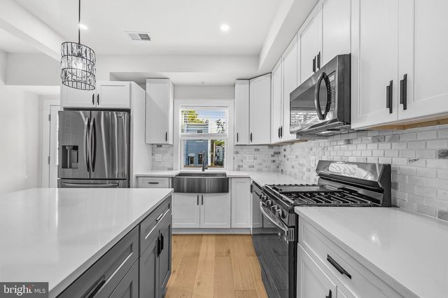 907 L ST NE, Washington, DC 20002