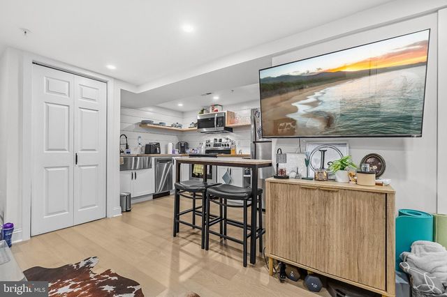 907 L ST NE, Washington, DC 20002
