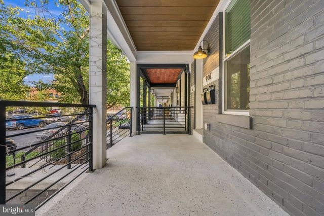 907 L ST NE, Washington, DC 20002