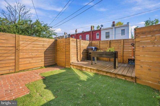 907 L ST NE, Washington, DC 20002