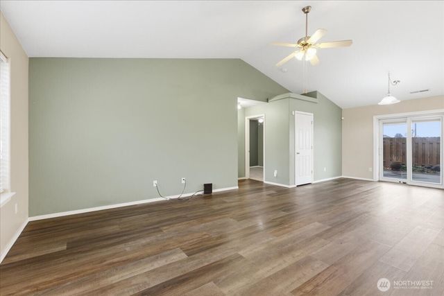 1101 W Luta Street, Moses Lake, WA 98837