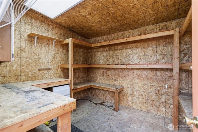 1101 W Luta Street, Moses Lake, WA 98837