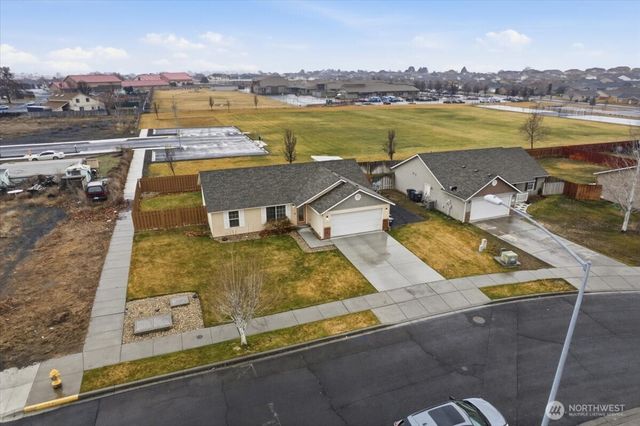 1101 W Luta Street, Moses Lake, WA 98837