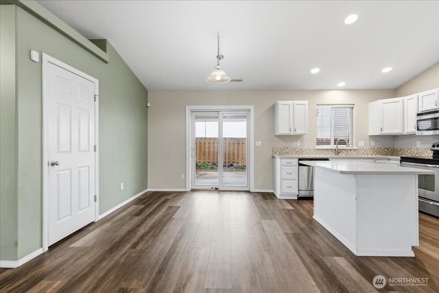 1101 W Luta Street, Moses Lake, WA 98837