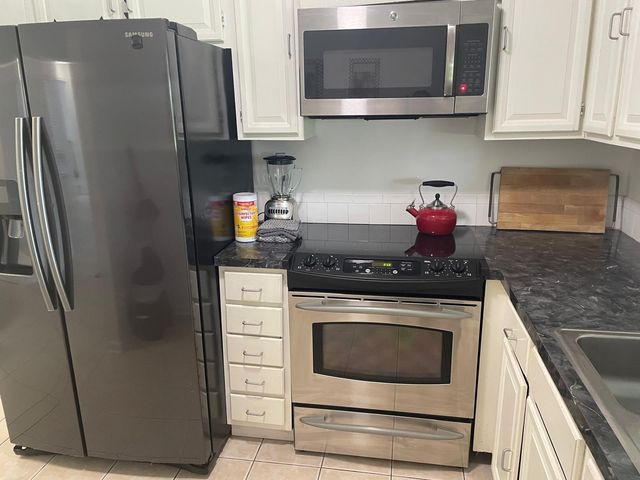 12726 Spinnaker Lane, Wellington, FL 33414