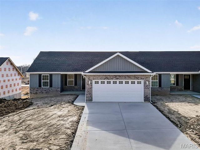 112 Grindstone Court, Moscow Mills, MO 63362