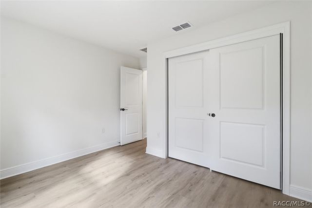 9673 N Emellia Avenue, Dunnellon, FL 34433