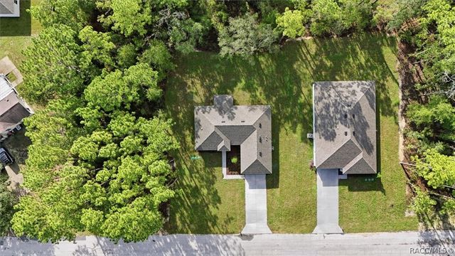 9673 N Emellia Avenue, Dunnellon, FL 34433