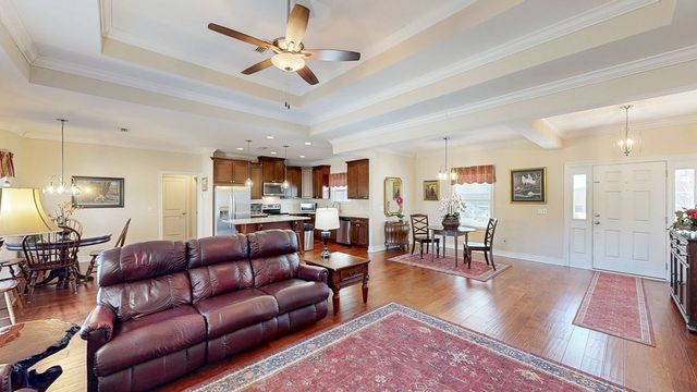 105 Halls Creek Lane, Dothan, AL 36301