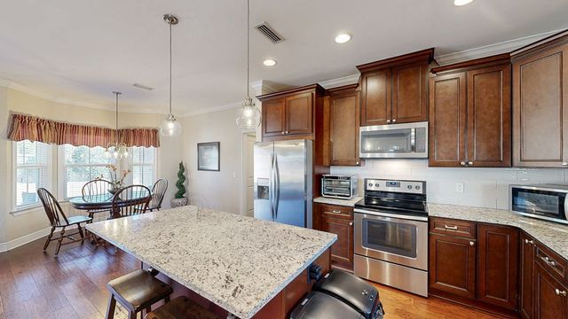 105 Halls Creek Lane, Dothan, AL 36301