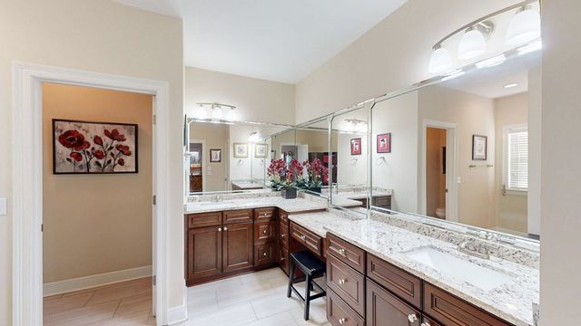 105 Halls Creek Lane, Dothan, AL 36301