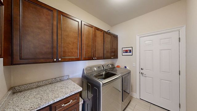 105 Halls Creek Lane, Dothan, AL 36301