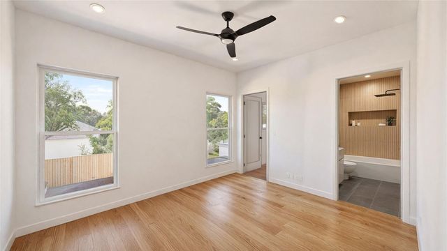 1711 Morris Street, Dallas, TX 75212