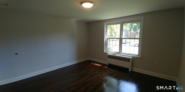 55 Mencel Circle A, Bridgeport, CT 06610