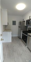 55 Mencel Circle A, Bridgeport, CT 06610