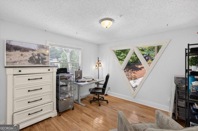 1981 Kinridge Road, Marietta, GA 30062