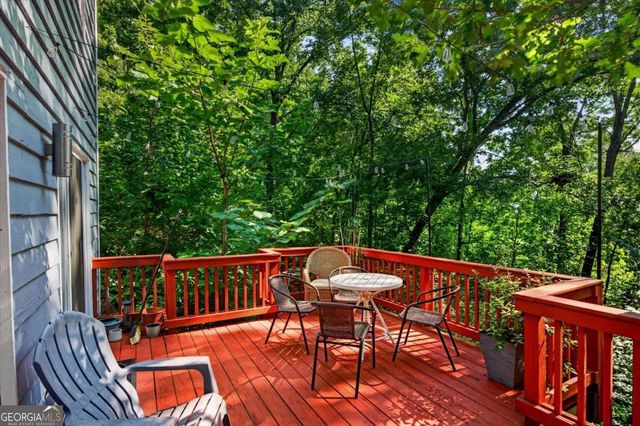 1981 Kinridge Road, Marietta, GA 30062