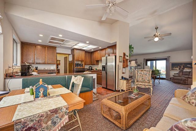 900 Coyote Creek Rd, Meadow Vista, CA 95722
