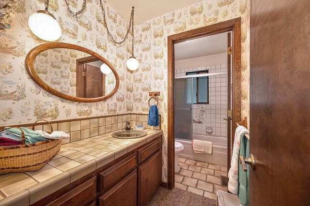 900 Coyote Creek Rd, Meadow Vista, CA 95722