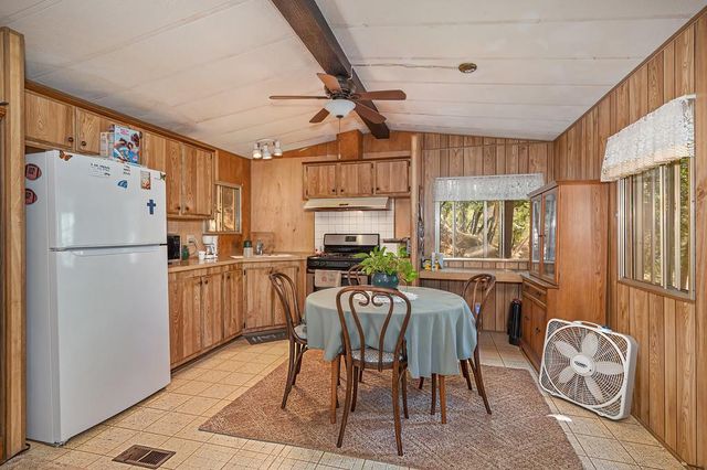 900 Coyote Creek Rd, Meadow Vista, CA 95722