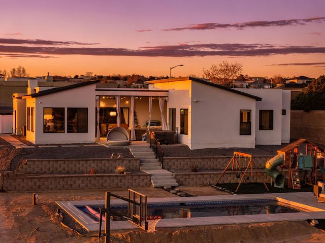 2541 Chessman Drive NE, Rio Rancho, NM 87124