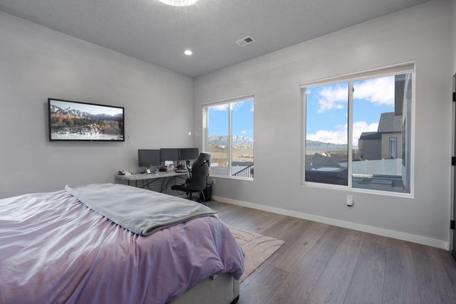 2541 Chessman Drive NE, Rio Rancho, NM 87124