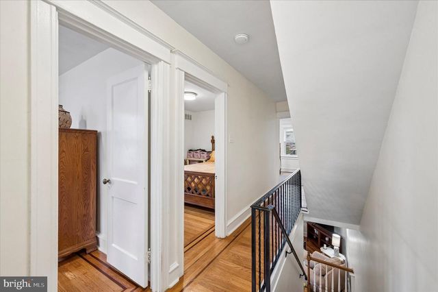 33 S HARWOOD AVE, Upper Darby, PA 19082