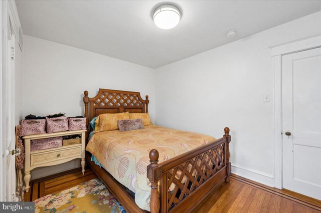 33 S HARWOOD AVE, Upper Darby, PA 19082