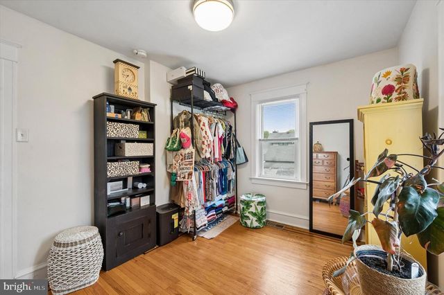 33 S HARWOOD AVE, Upper Darby, PA 19082