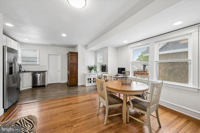 33 S HARWOOD AVE, Upper Darby, PA 19082