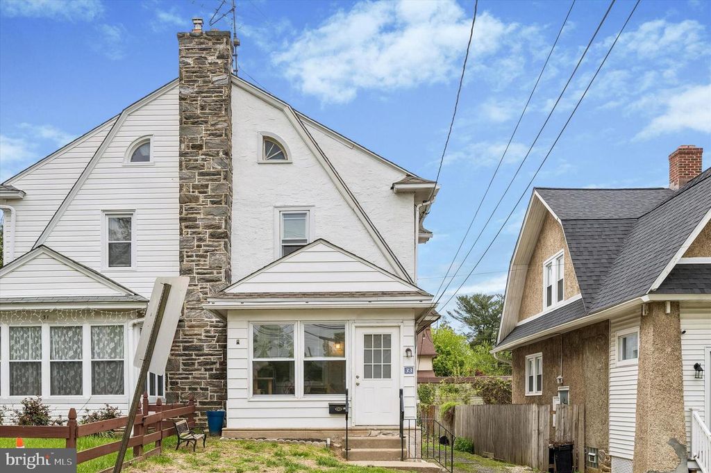 33 S HARWOOD AVE, Upper Darby, PA 19082