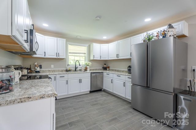 584 Southside Church Road, Lincolnton, NC 28092