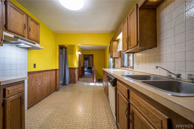 1551 Abbott Road, Lackawanna, NY 14218