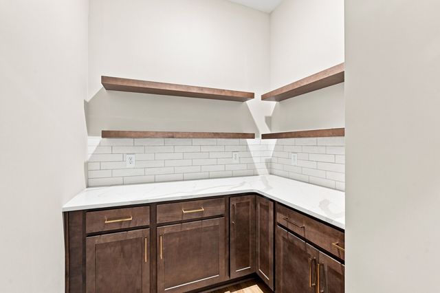 7291 Orrinshire Dr, Fairview, TN 37062