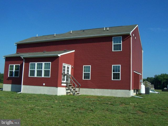 16 WATERS WAY, Penns Grove, NJ 08069