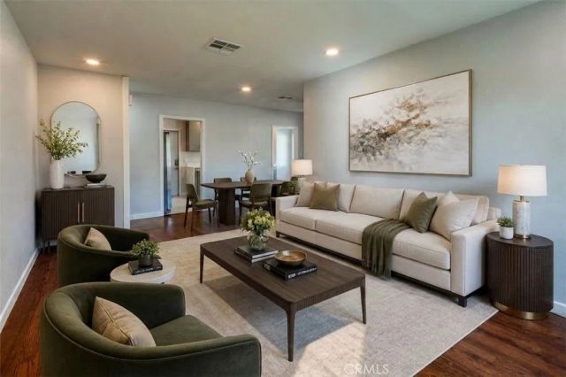 8237 Arnett, Downey, CA 90241