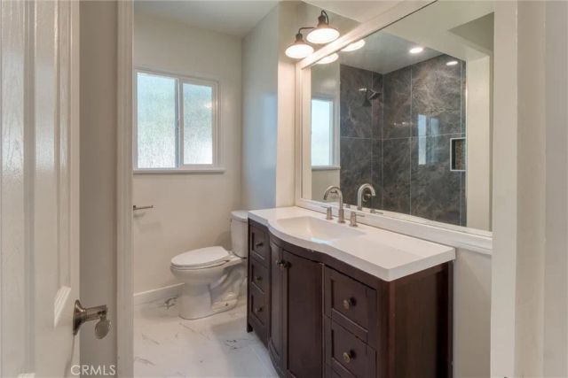8237 Arnett, Downey, CA 90241