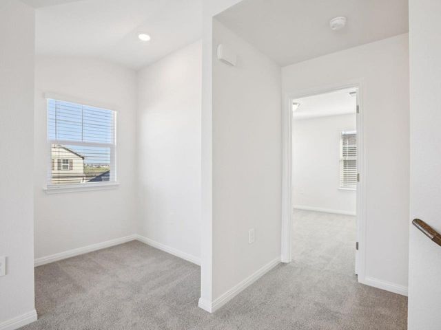 4917 Stockton LN, Del Valle, TX 78617