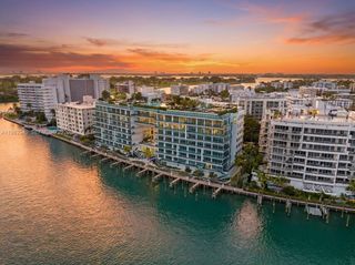 9201 E Bay Harbor Dr 604, Bay Harbor Islands, FL 33154