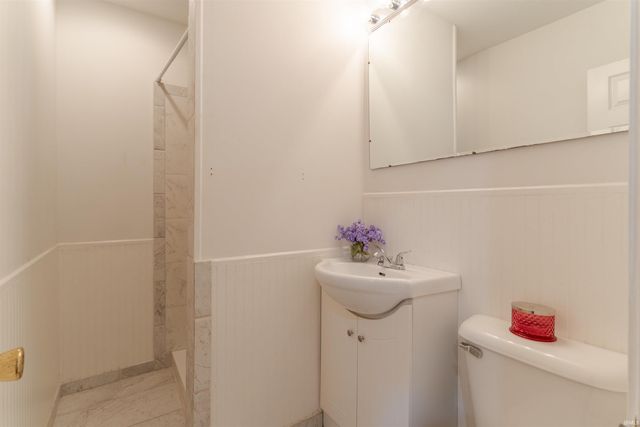 301 E Washington Street, Chandler, IN 47610
