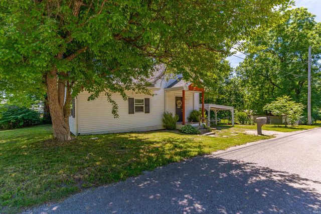 301 E Washington Street, Chandler, IN 47610