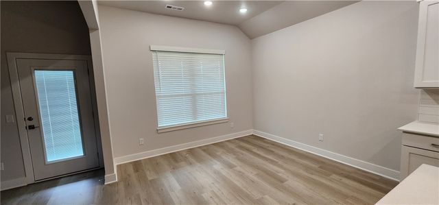 5301 SW Firethorn Lane, Bentonville, AR 72713