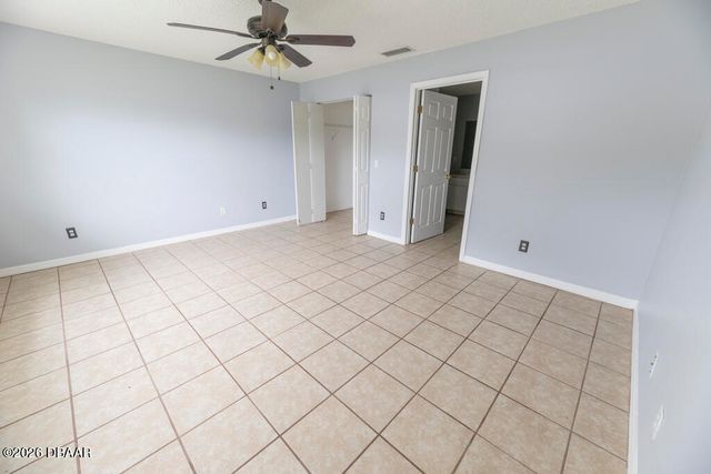 78 Spinnaker Circle, South Daytona, FL 32119